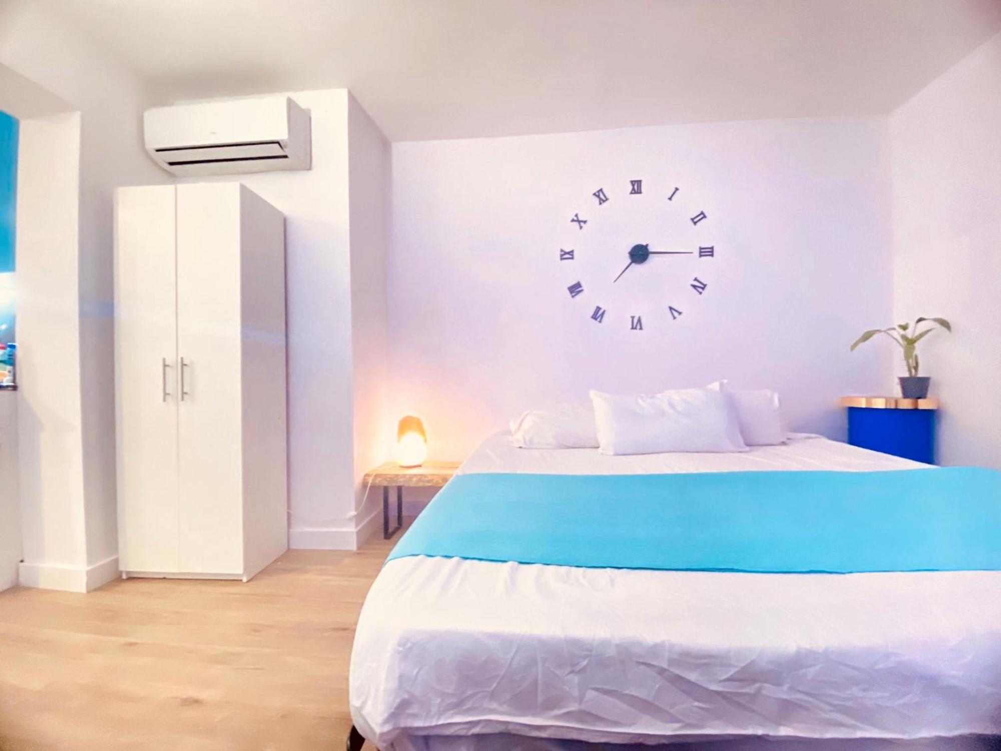 Apartamento Delux Ll 马德里 外观 照片